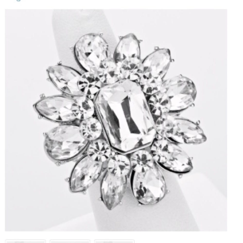 Glam Competition Jewelry Ring